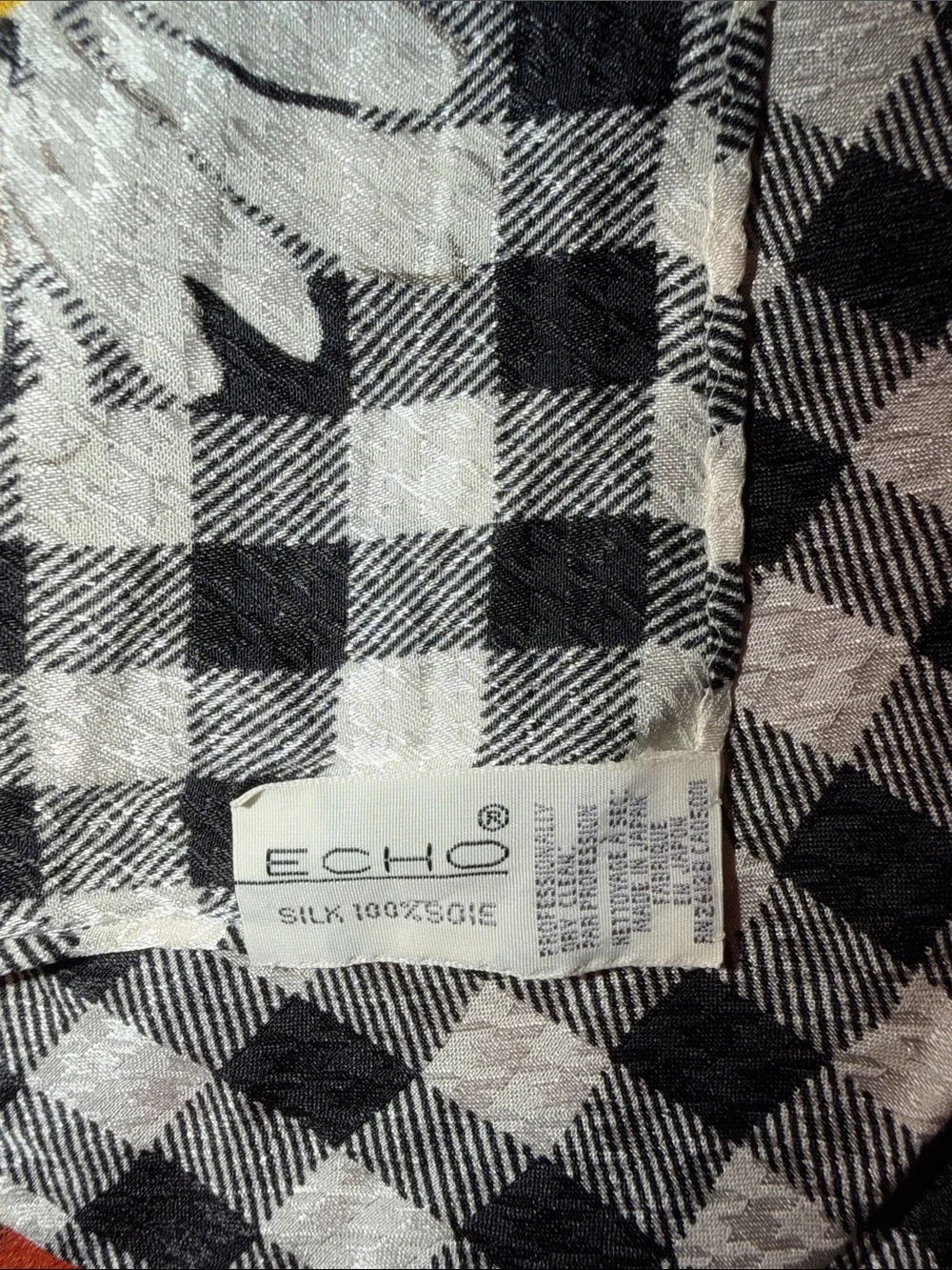 Vintage Echo 100% Silk Daisy Gingham Square Scarf Green Black